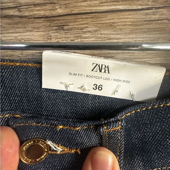 Zara Women's Dark Blue Boot Cut High Waist Jeans - Picture 5 of 7